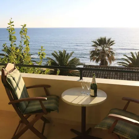 Two Floor Maisonette Aa2g 59 * غليفادا
