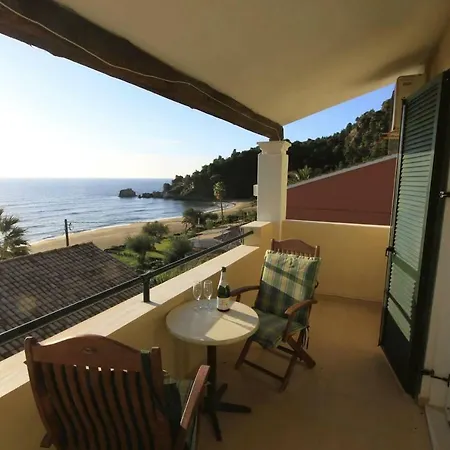 Апартаменты Two Floor Maisonette Aa2g 59 Глифада